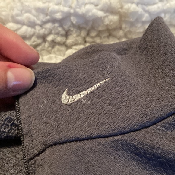 Kids Nike Quarter Zip - Picture 5 of 7